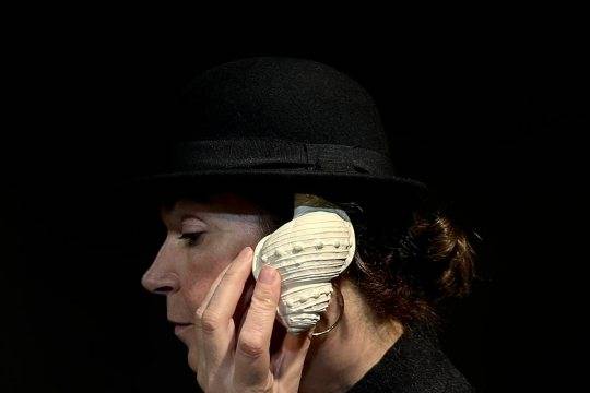 Ana Meabek itsasoko istorioak kontauko ditu Kotxepinen