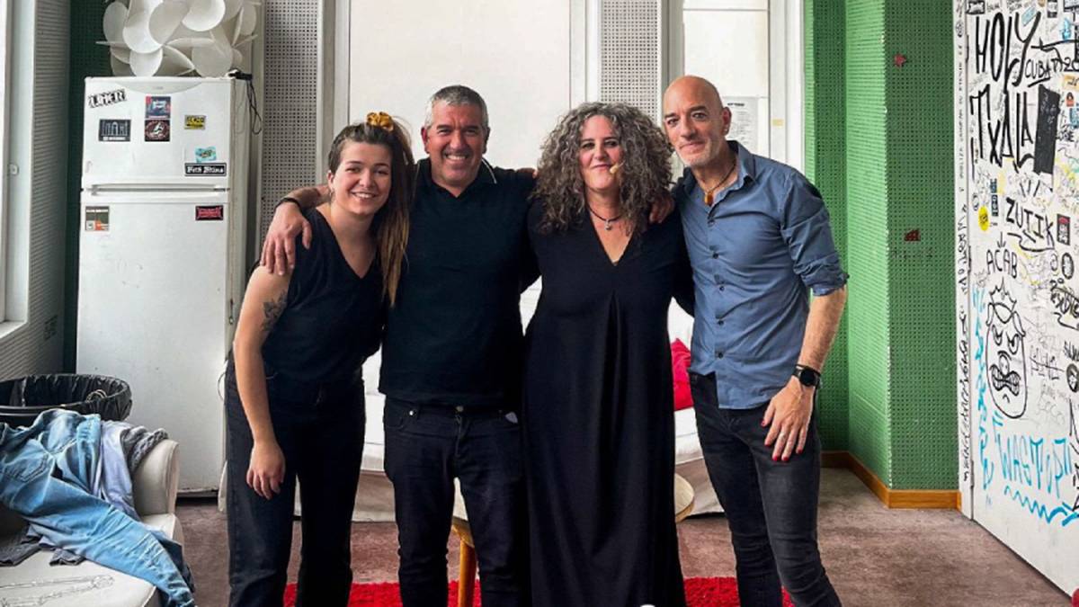 'Manttalingo alaba' ikuskizun poetiko-musikala Zeanurin