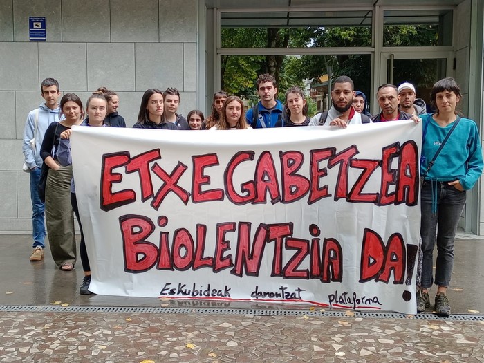 Agarreko dozena bat bizilagunek epaiketea izan dabe