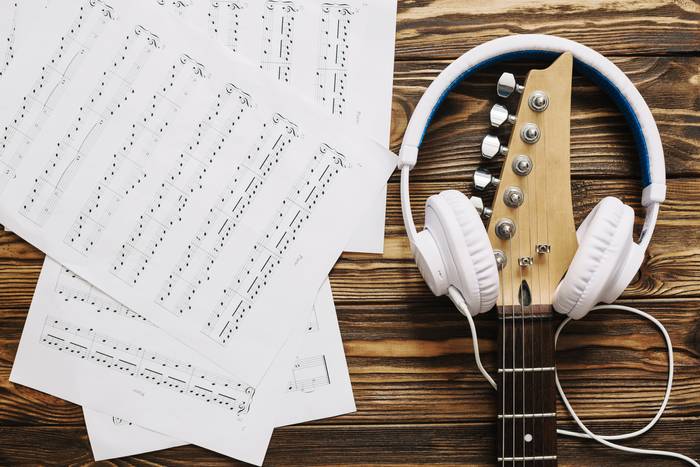 Izen-emotea zabalik Arratiako Musika Eskolan