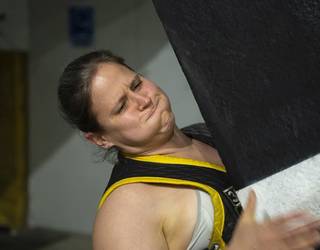 Bizkaiko Andren Harrijasotze Txalpeketea Zeanurin